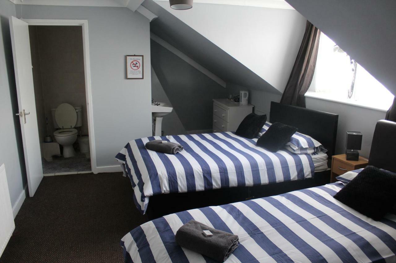 The Vale Apart Hotel キングストン・アポン・ハル エクステリア 写真